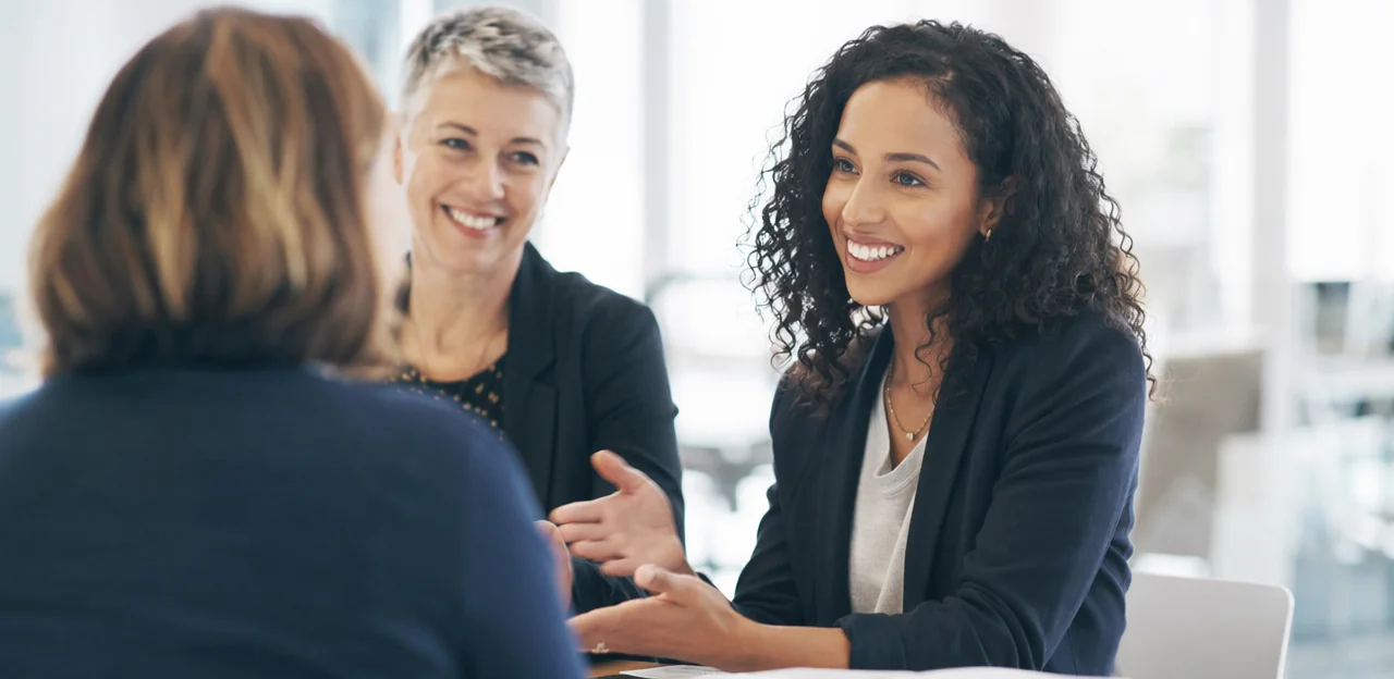 O que as ferramentas de IA para feedback do cliente fazem bem