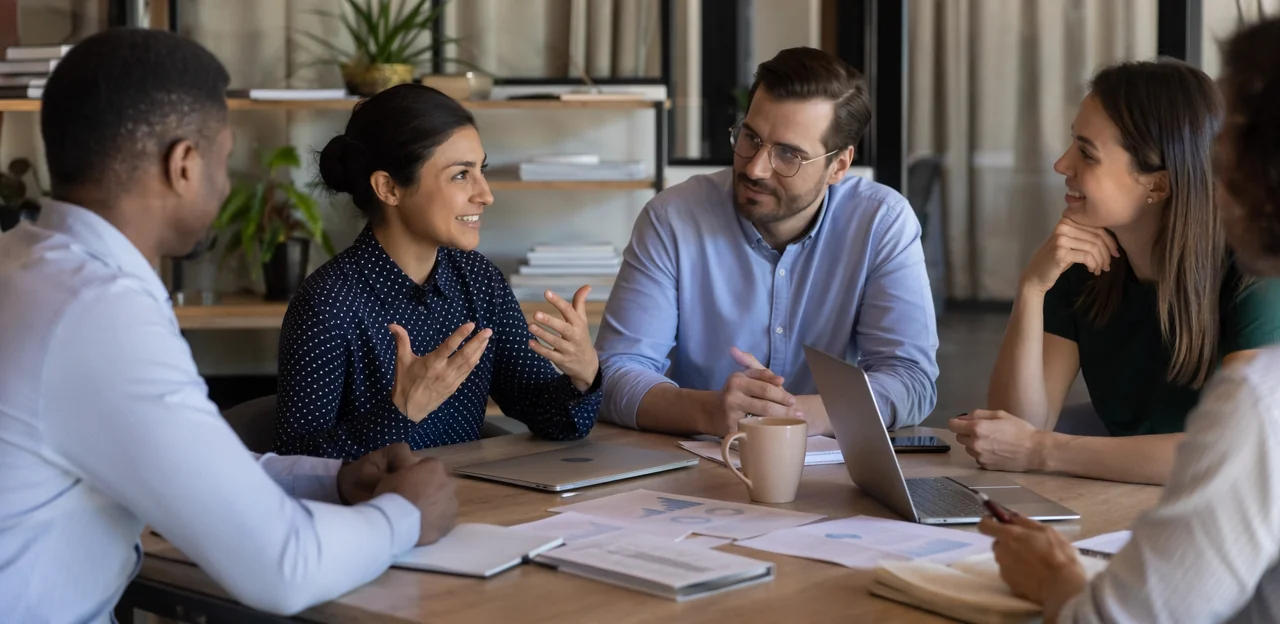 Scegliere lo strumento giusto in base al tipo di attività e al customer journey