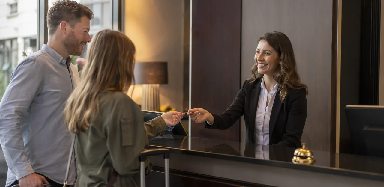 I migliori strumenti di feedback per hotel per migliorare recensioni e soggiorni ripetuti