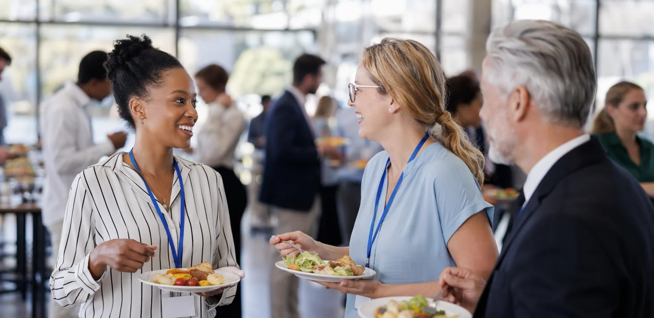 Le migliori domande di feedback sul catering da porre ai partecipanti