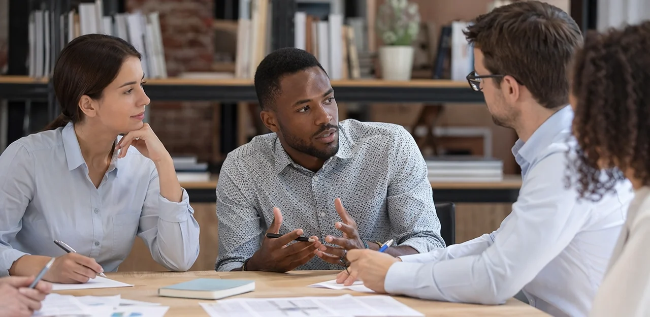 How to analyze feedback and identify actionable insights