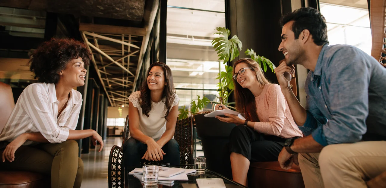 Co robi oprogramowanie do zbierania opinii w coworkingu
