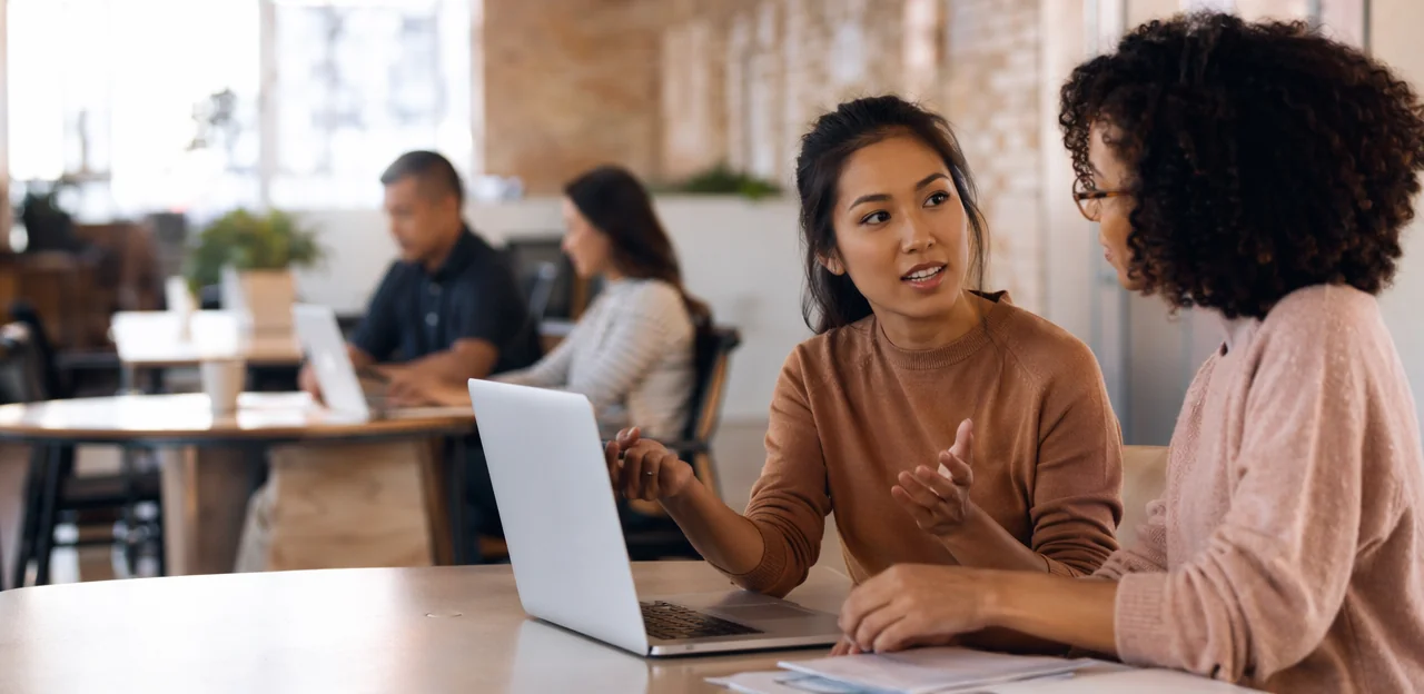 Pourquoi la gestion des avis en coworking commence par le feedback privé