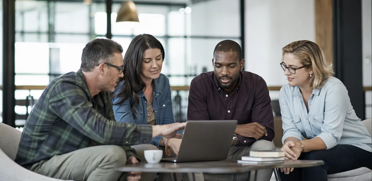 How to Choose the Right Customer Engagement Platform