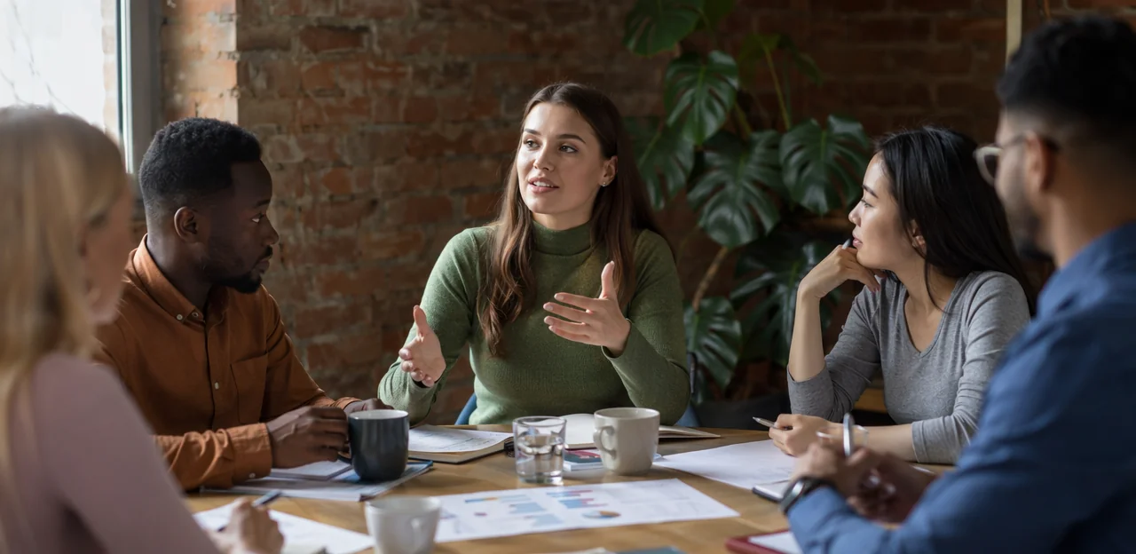 Best practices for presenting event customer experience reports