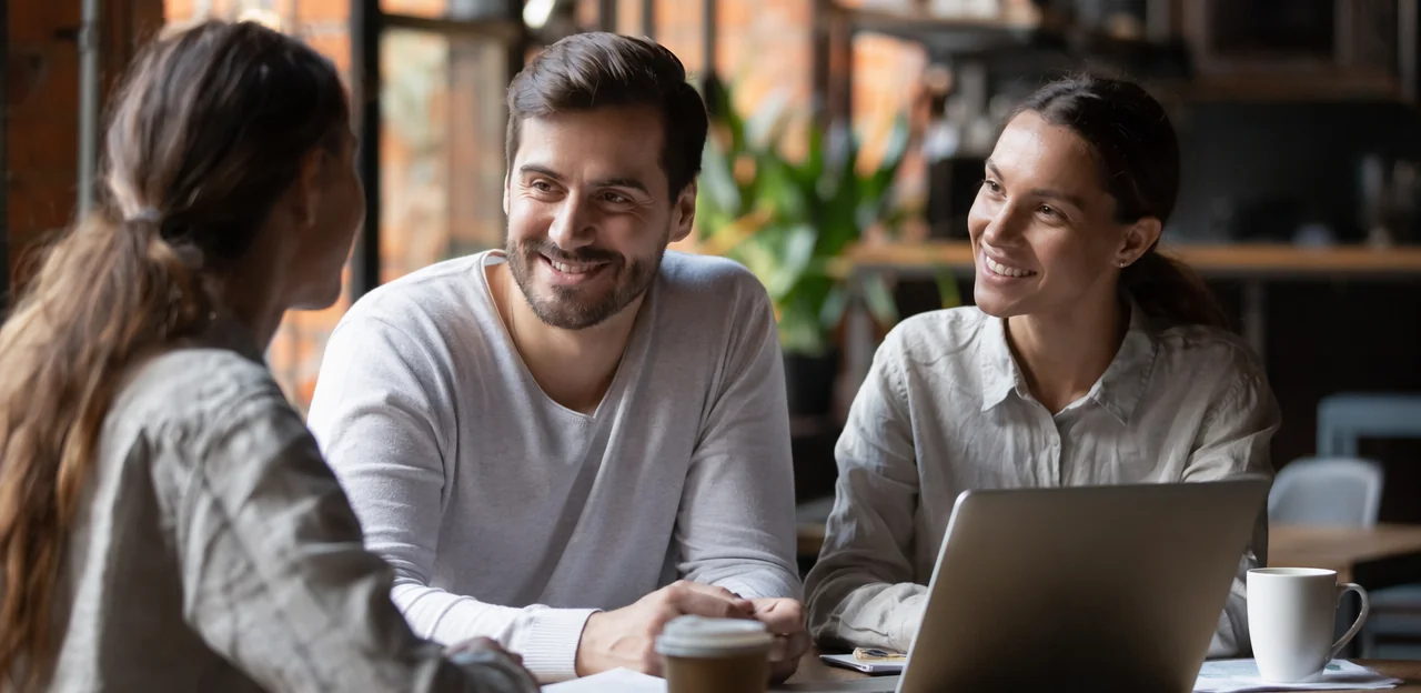 Como criar pesquisas de experiência do cliente eficazes