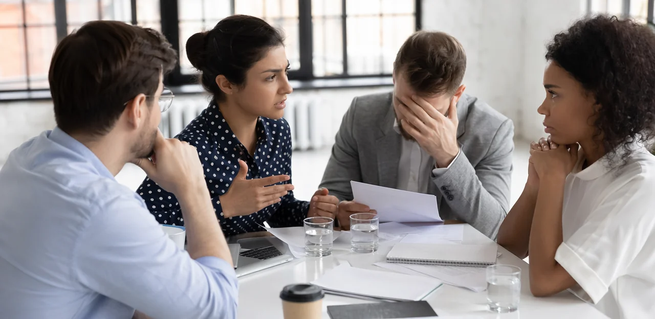 Erreurs courantes à éviter dans le reporting du feedback client