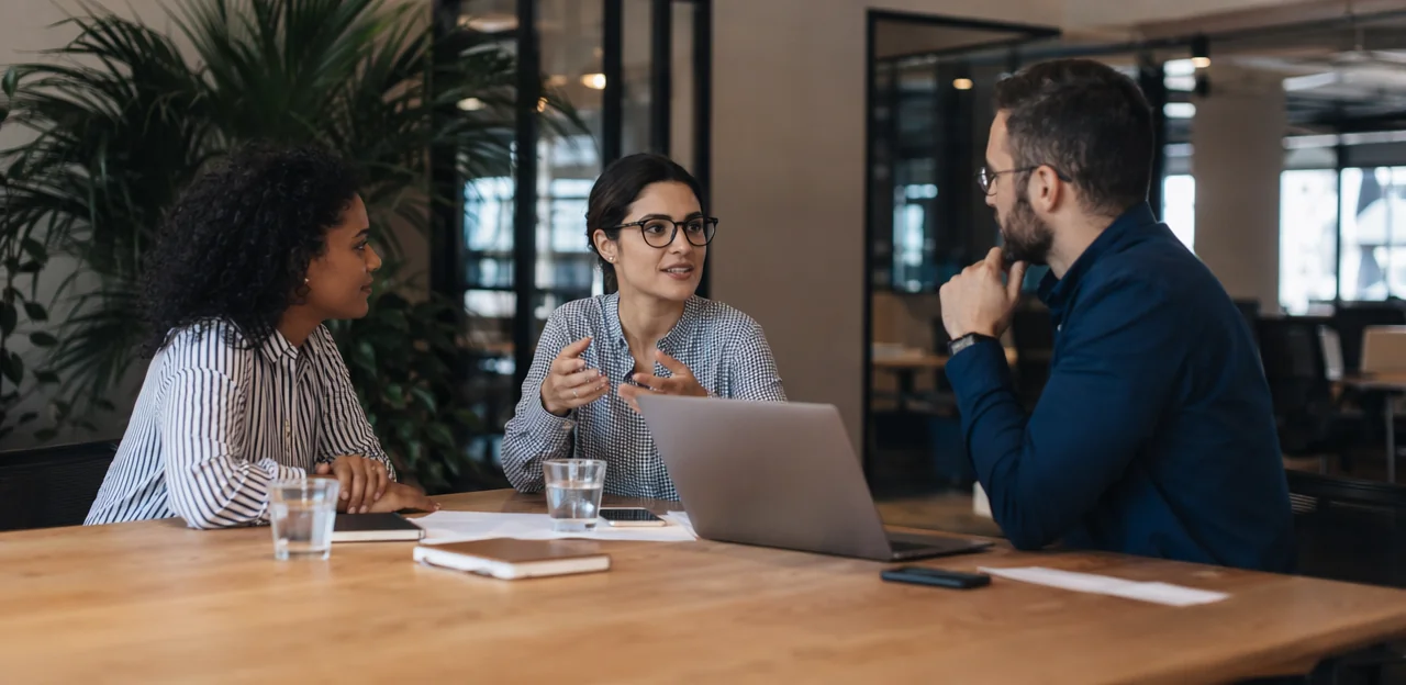 Outils, automatisation et reporting pour les équipes réduites