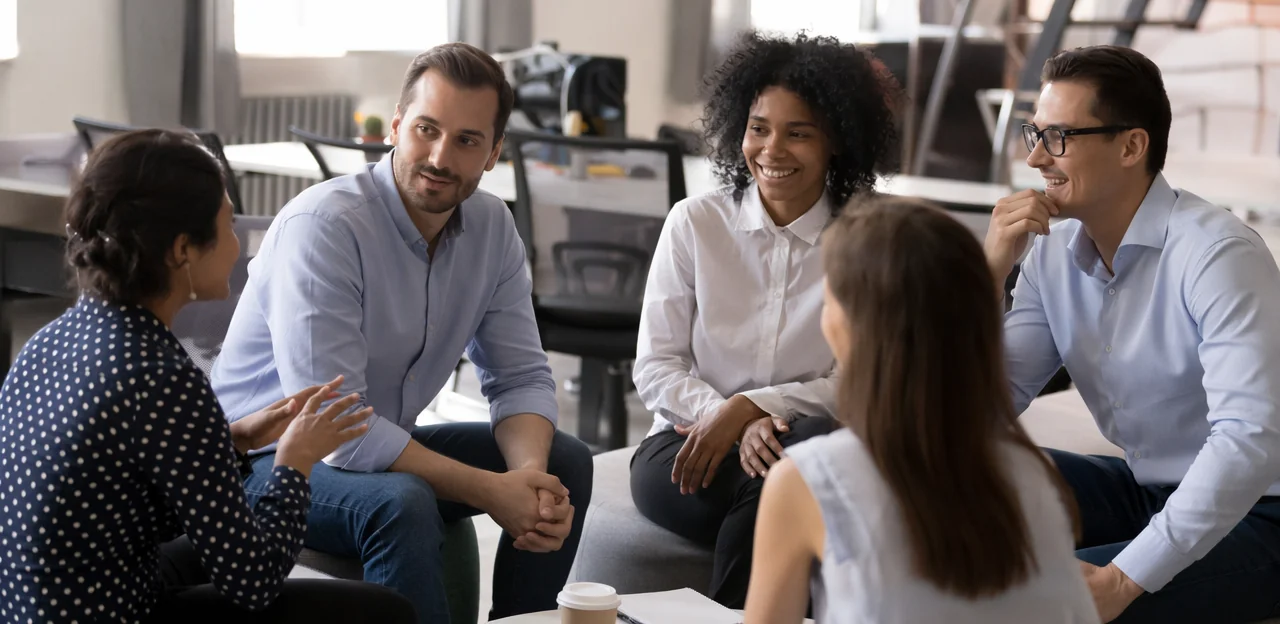 Melhores práticas para gestão de feedback do cliente entre equipes