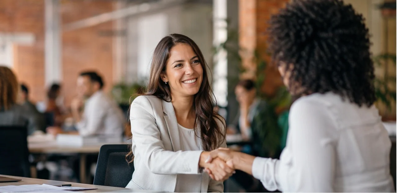 Como IA e analytics melhoram a retenção de clientes