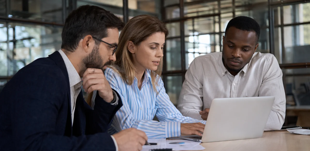 Utiliser l’IA et l’analytique pour prioriser les améliorations