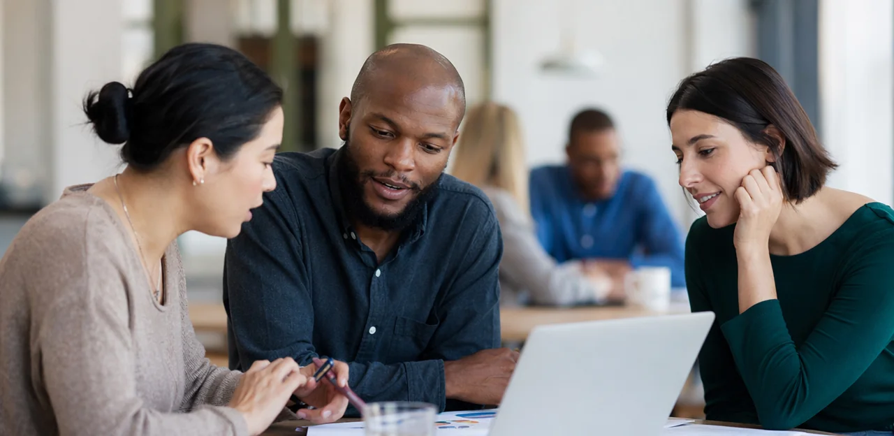 Come implementare l’automazione del feedback per eventi passo dopo passo