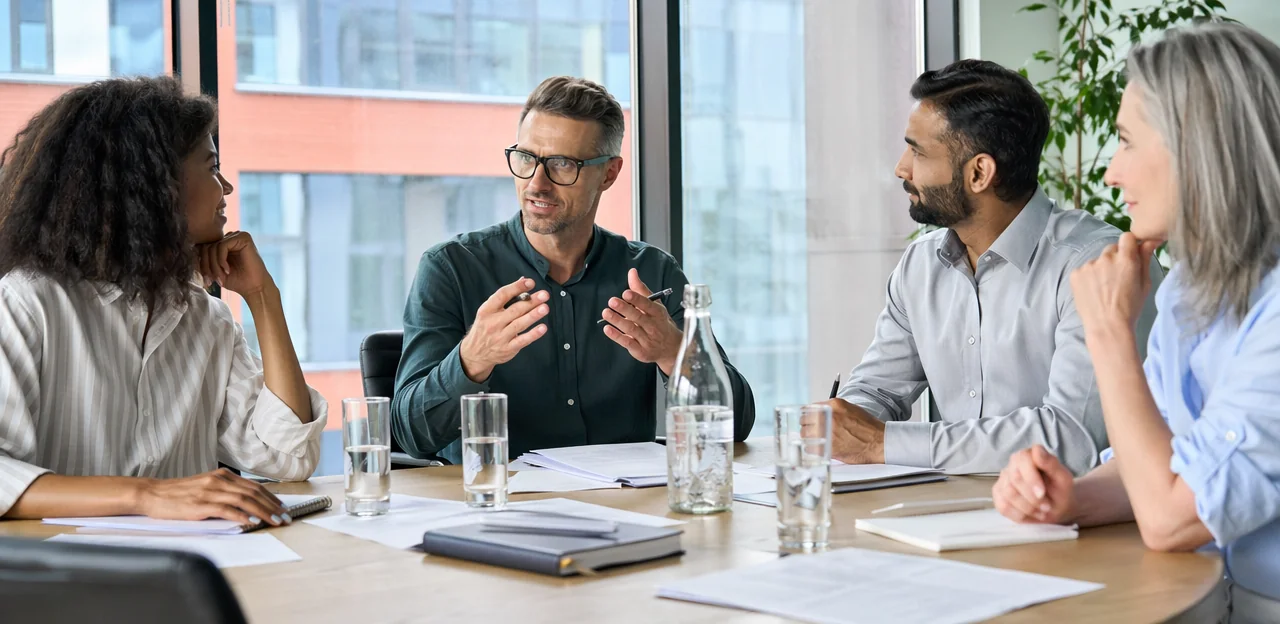 Hoe je feedbackmanagementsoftware voor jouw organisatie beoordeelt