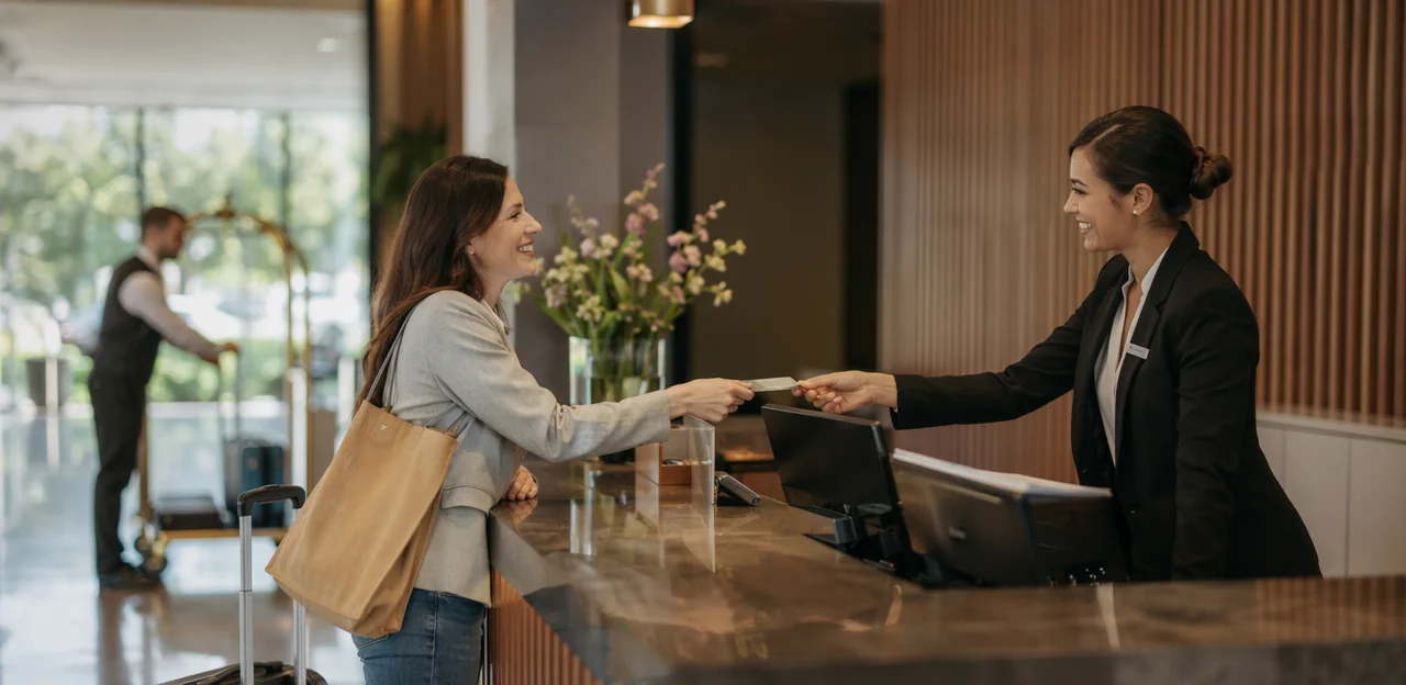 Pourquoi les questions d’enquête auprès des clients d’hôtel sont importantes tout au long du parcours client