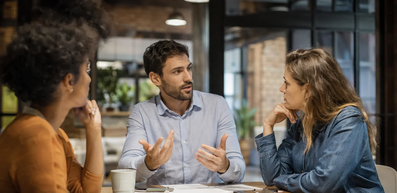 Erros comuns a evitar ao priorizar o feedback de clientes