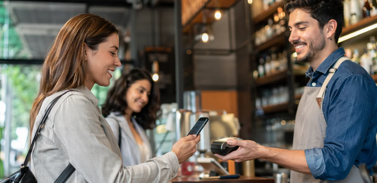 Plataforma de Fidelidade com Recompensas por QR e NFC