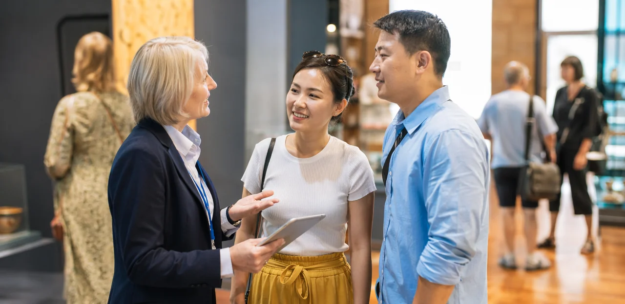 Multilingual visitor feedback for tourist-heavy attractions
