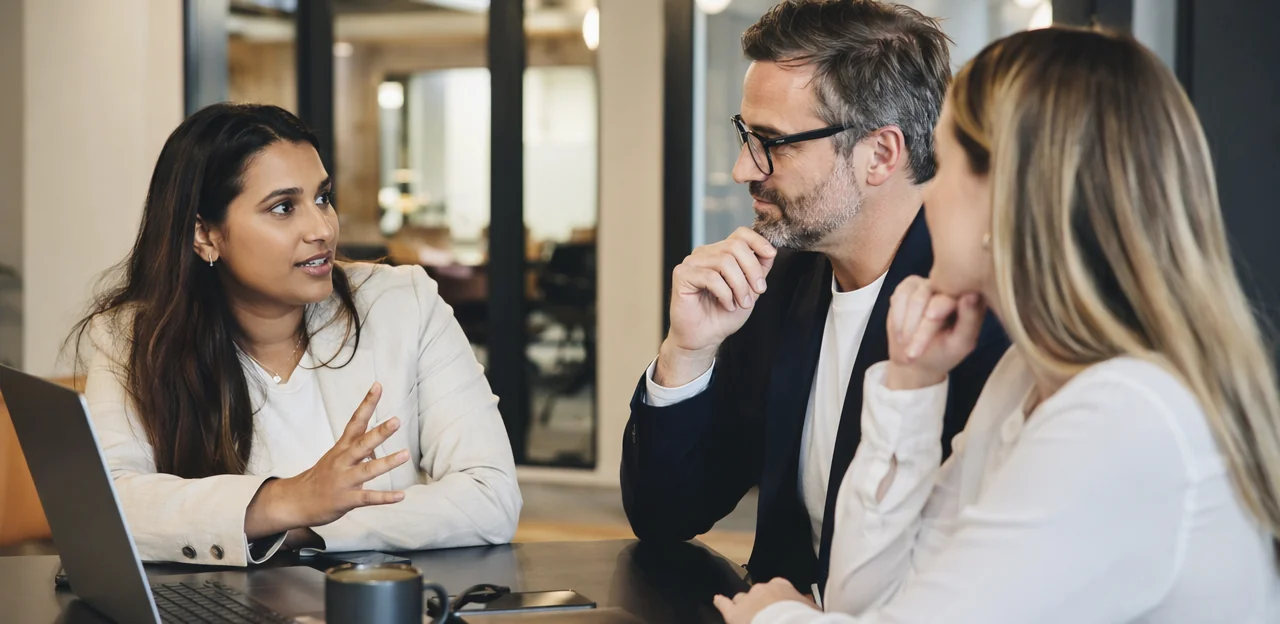 AI e analisi: trasformare il feedback in decisioni