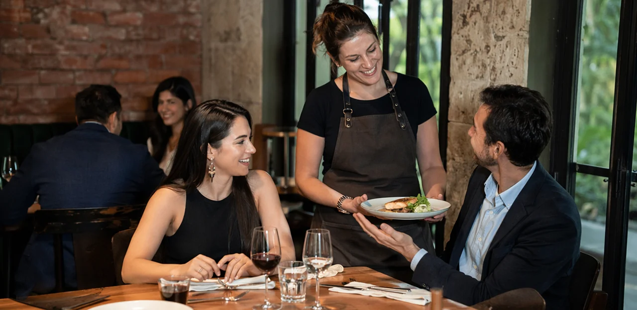 Por qué los restaurantes necesitan una mejor alternativa a una app de feedback para restaurantes