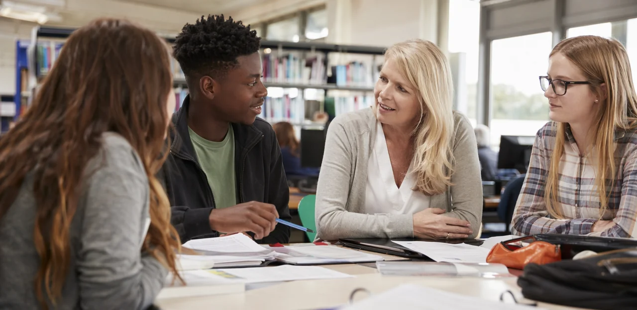 Por qué las plataformas de voz estudiantil son importantes en la educación