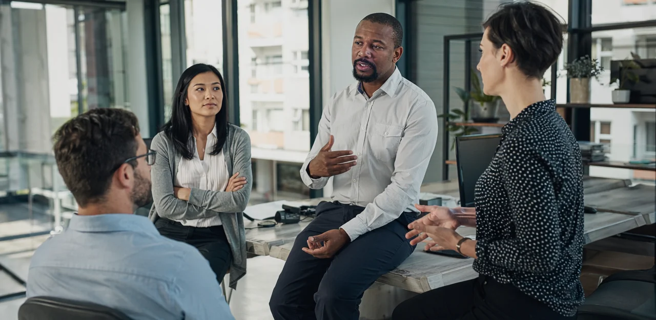 Usare il feedback tra team e processi interni