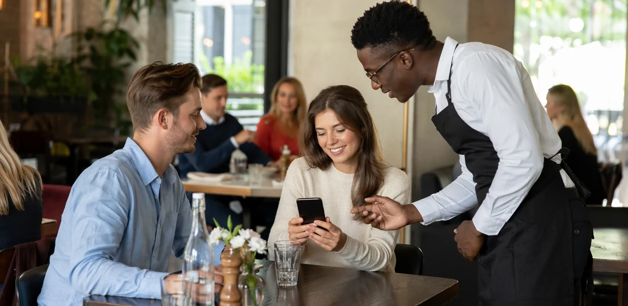 Why a Table Feedback QR Code Matters in Modern Restaurant Operations