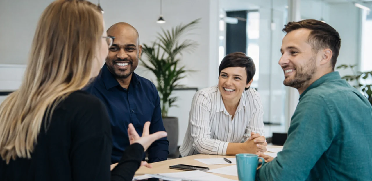 Les meilleures questions d’enquête de satisfaction au travail à poser