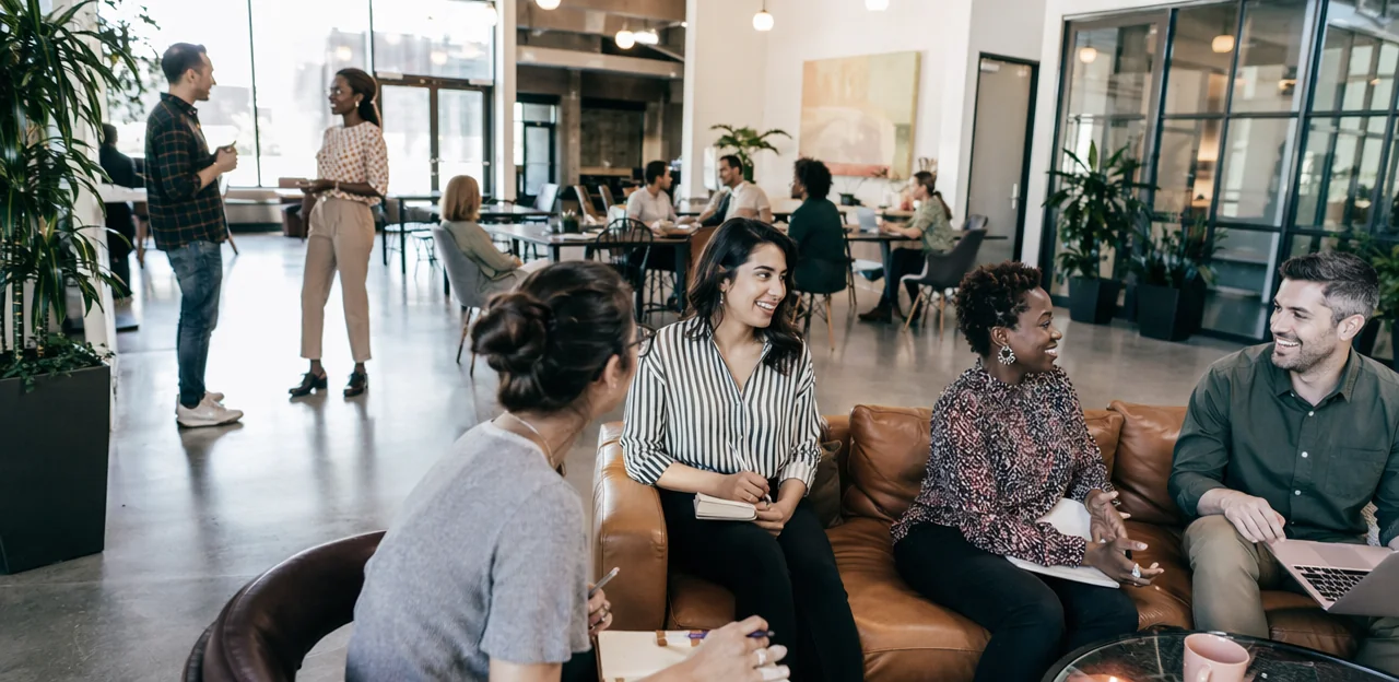 Boas práticas de implementação para operadores de coworking
